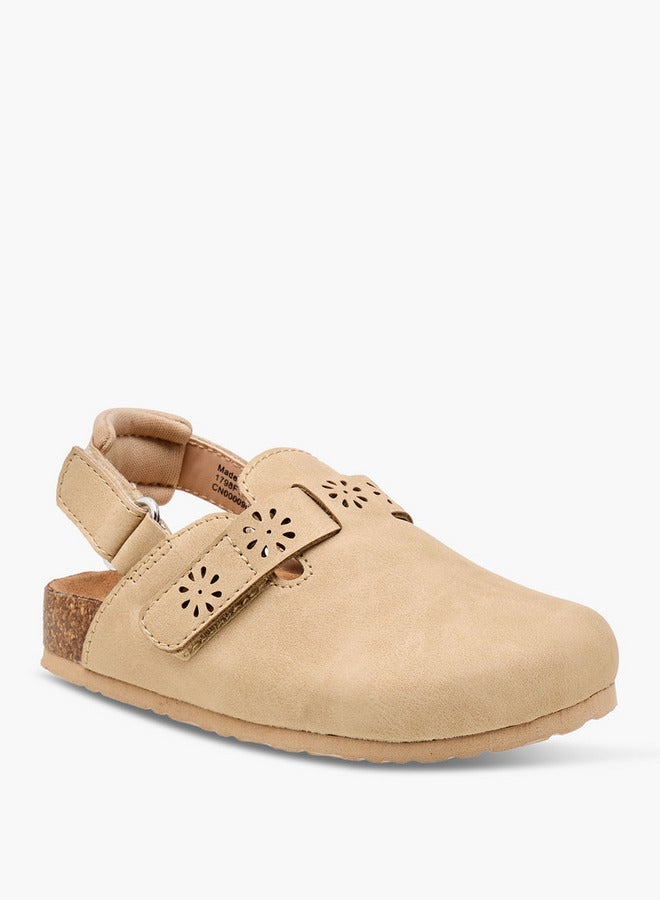 جونيورز صنادل بناتي بتفاصيل مقصوصة وإغلاق بشريط لاصق - Image 2