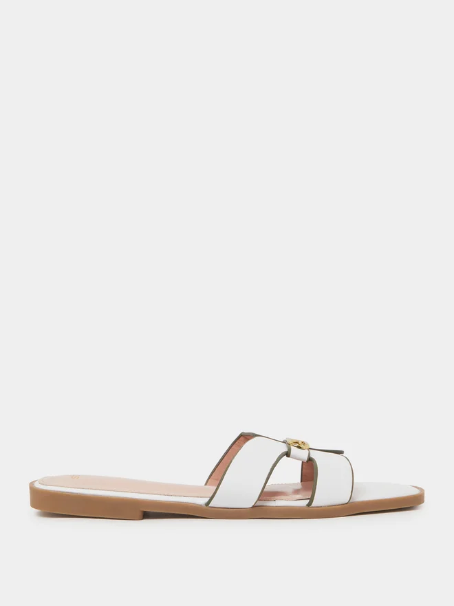 Styli Cut-Out Strap Flat Sandals