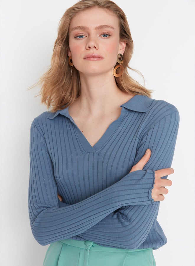 trendyol Indigo Sleeve Detailed Polo Neck Knitwear Sweater TWOAW21KZ1113 - Image 2