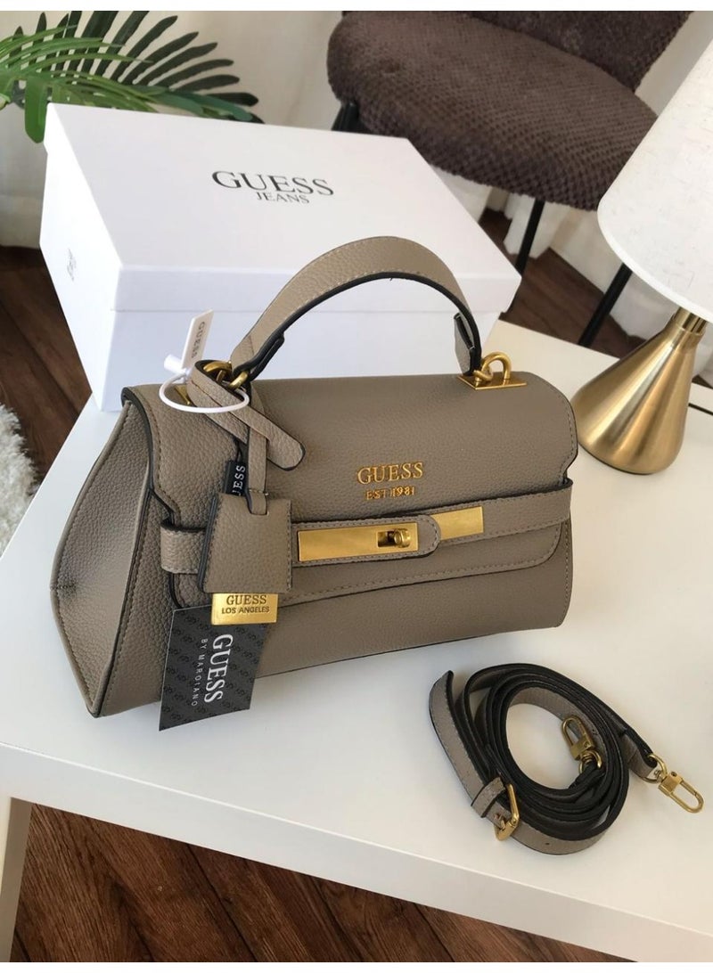 A stylish and simple women's bag