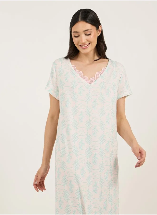 Styli Scallop Lace Trim V Neck Floral Print Sleep T-Shirt Dress