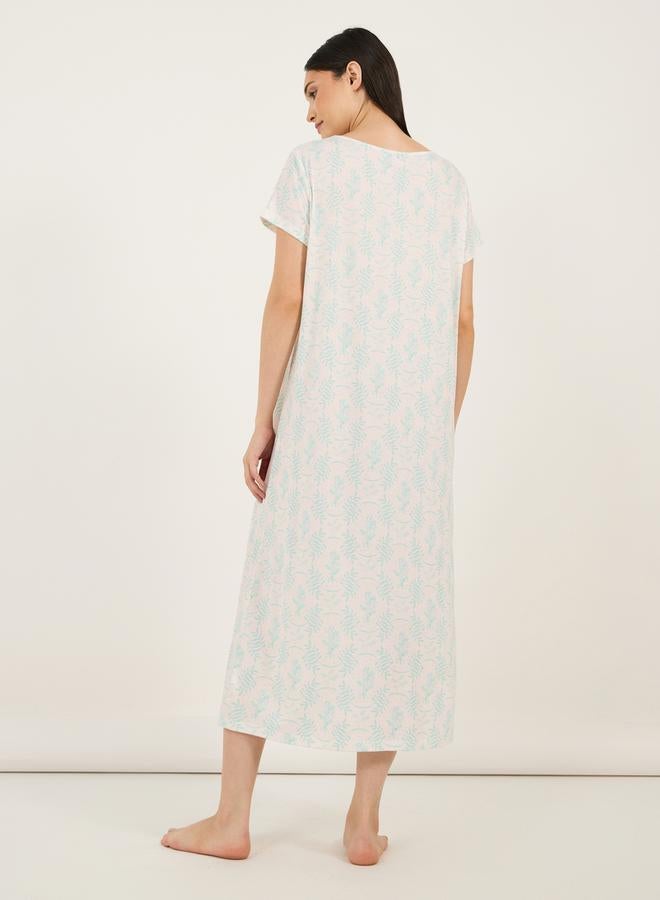 Styli Scallop Lace Trim V Neck Floral Print Sleep T-Shirt Dress  - Image 4