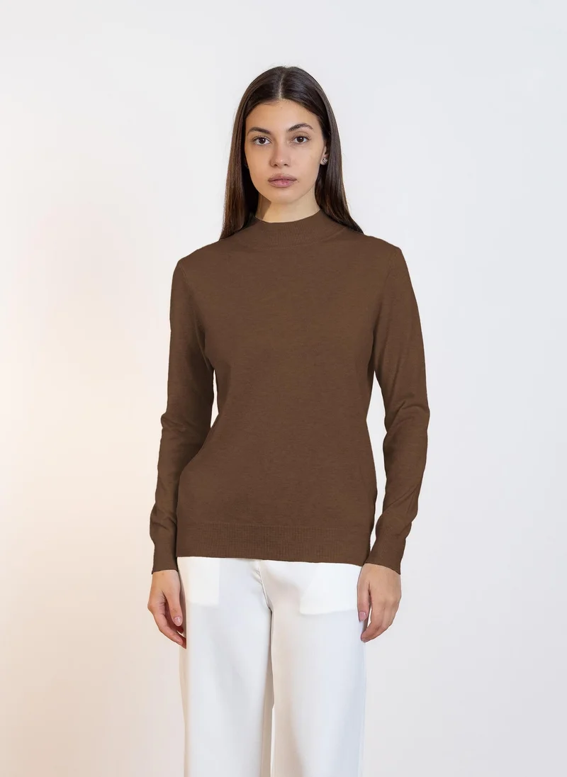 SHAPES HIGH NECK KNITTED TOP