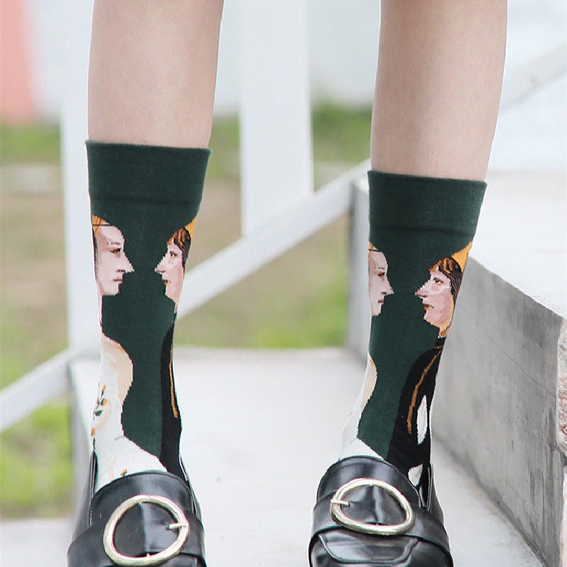 Trendy Socks Retro College Style Oil Painting Creative Colorful Men'S Socks Autumn Women'S Korean Version Mid-Tube Socks Ins Illustration Personality - Image 2