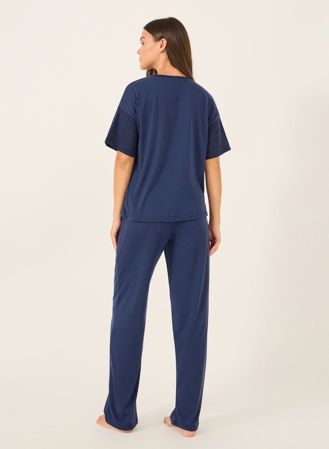 Styli Schiffli Sleeve Round Neck T-Shirt and Pyjama Set  - Image 5