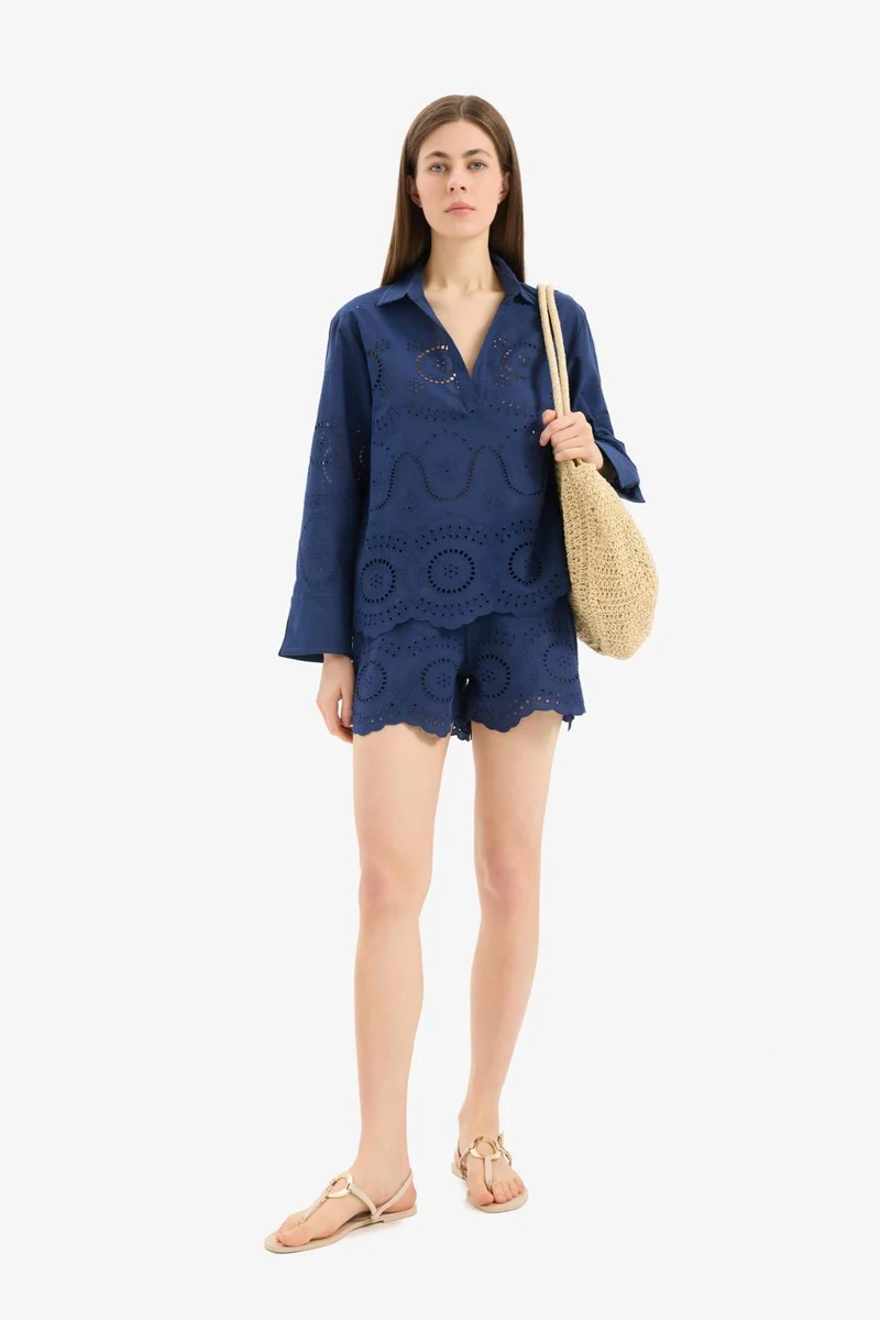 ديفاكتو Fall in Love Regular Fit Brode Beach Shorts
