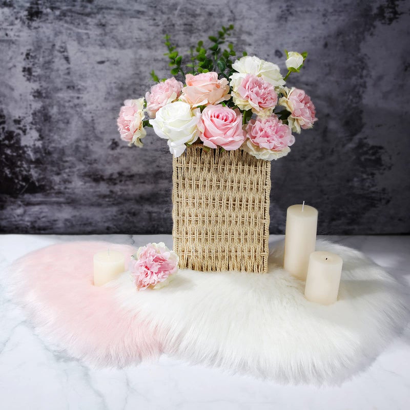 Mudder 2 Pcs Faux Fur Rug, Heart Shaped Rugs, Fluffy Decorative Mat for Room Home Chair Side, Desk Feet, Nursery, Photo Background & Valentine Decor, 12 x 16 Inch(White and Pink) - Image 4