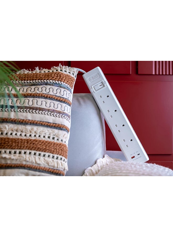 alfanar - Power Extension 4 Sockets, 2 Fast Charge USB Ports (Type "A" 18W And Type "C" 20W), 5 Meters Cables, 13A With Overload Protection Button - Image 1