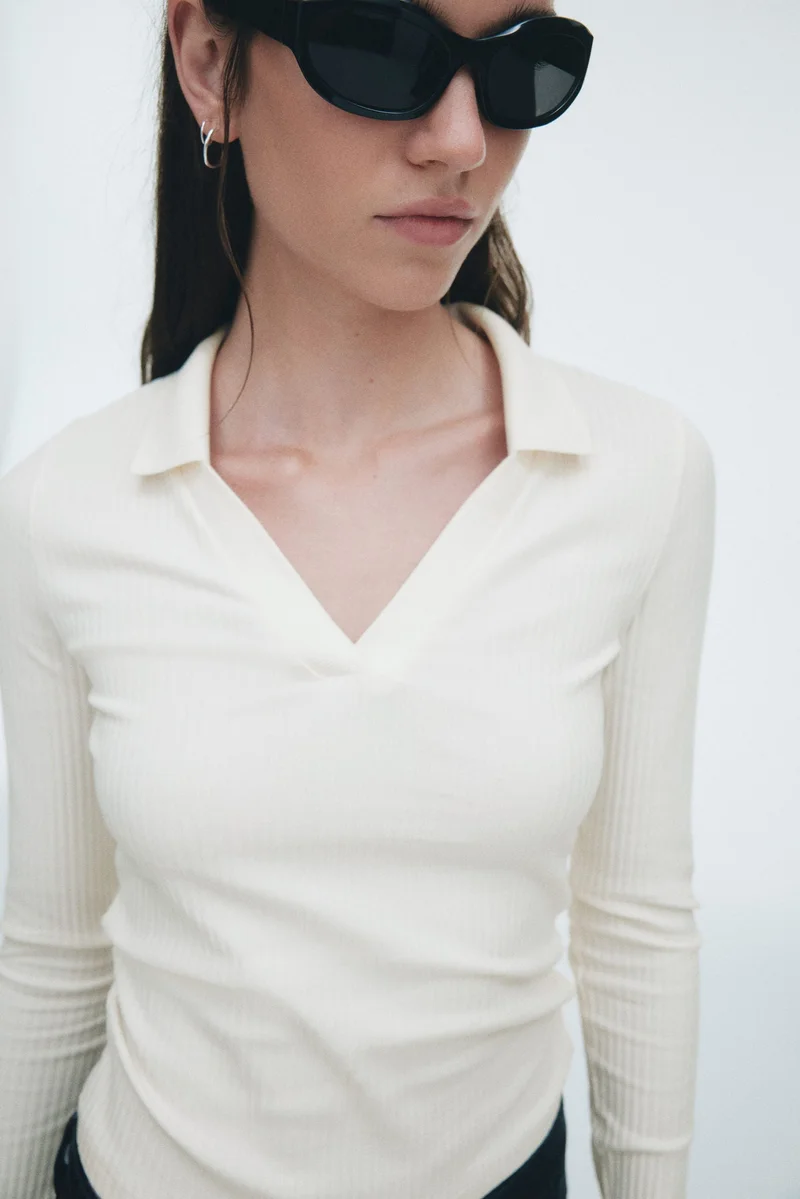 H&M Ribbed collared top