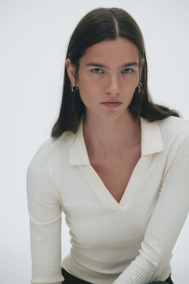 H&M Ribbed collared top