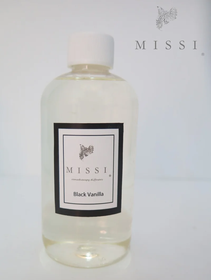 Missi Missi 250 cc Black Vanilla Refill Essence
