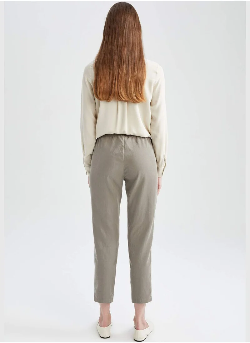 DeFacto Woman Regular Fit Woven Trousers