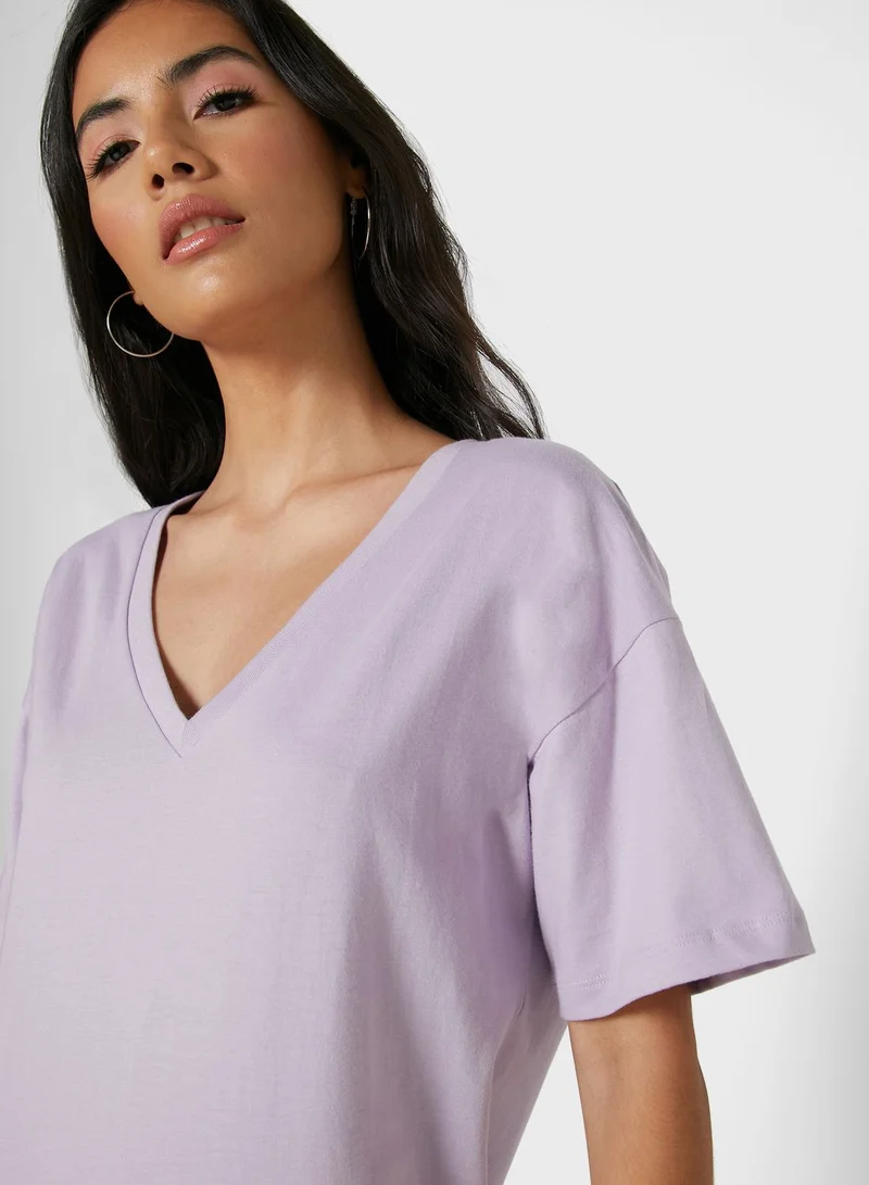 Ginger Basics Relaxed V-Neck Midi Dress