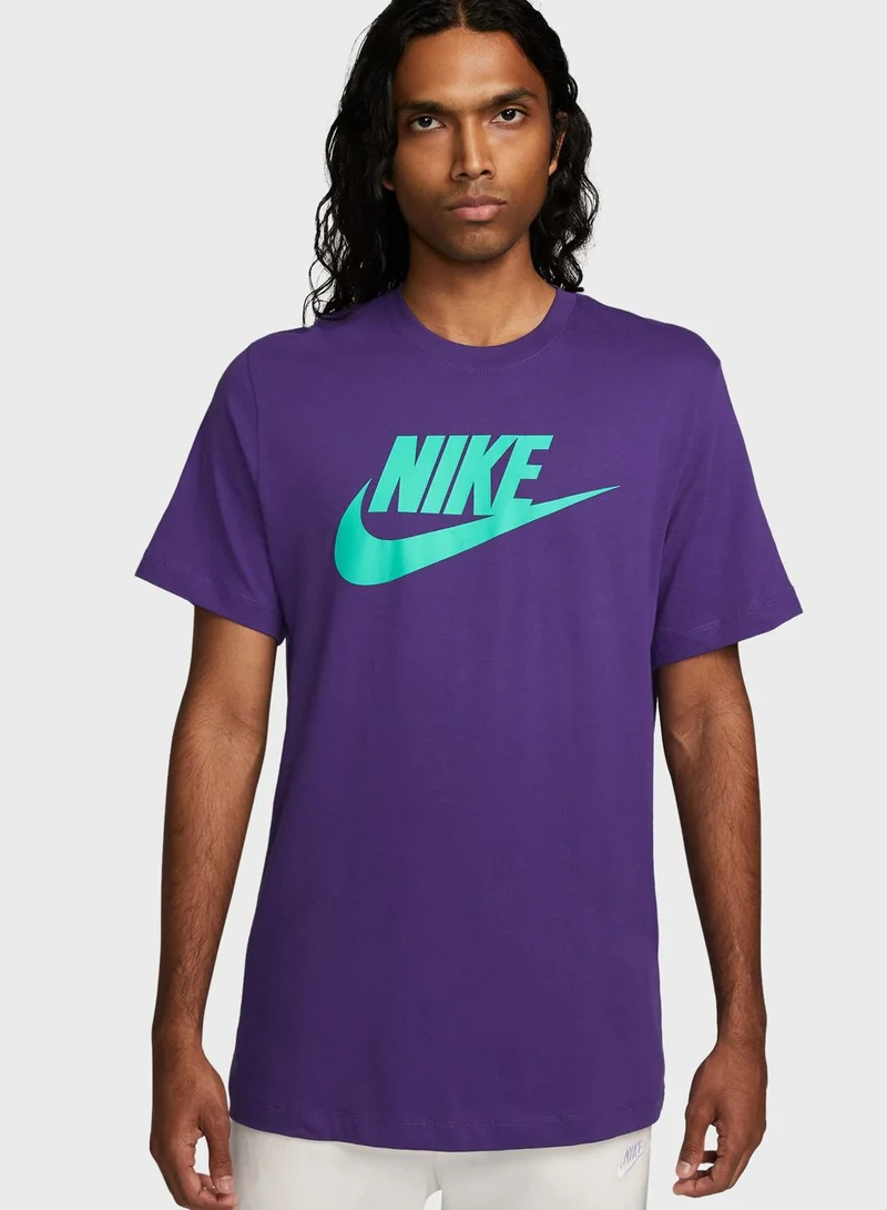 Nike Nsw Icon Futura T-Shirt