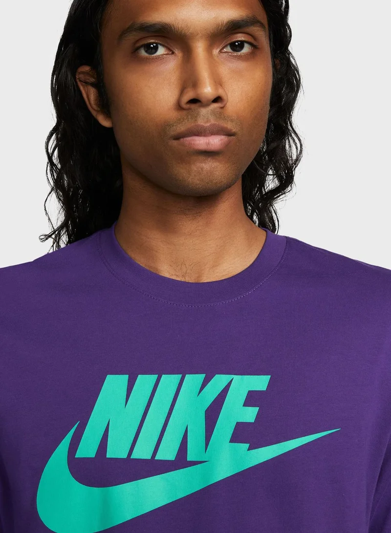Nike Nsw Icon Futura T-Shirt