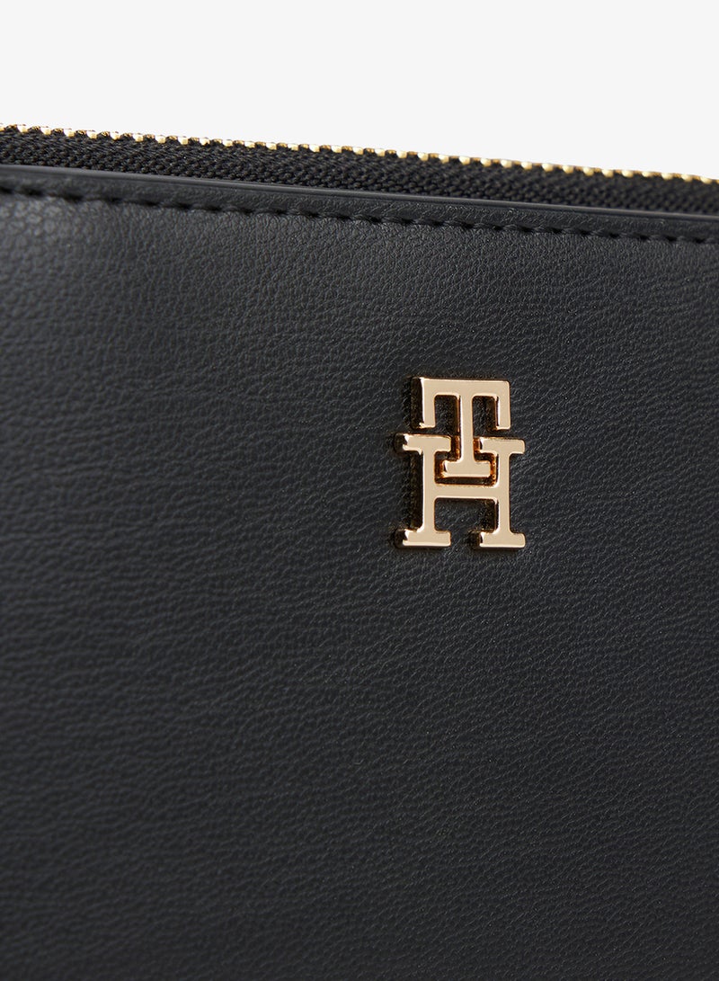 TOMMY HILFIGER Hilfiger Icon Zip-Around Flap Wallet - Image 3