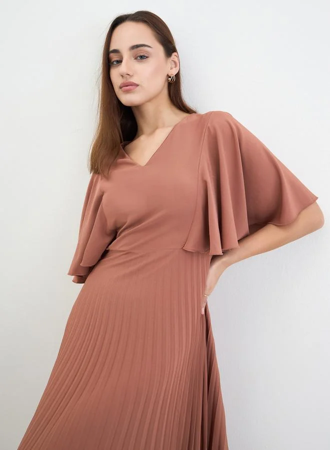 Styli Styli Pleated Crepe A-Line Maxi Dress with Frill Sleeves