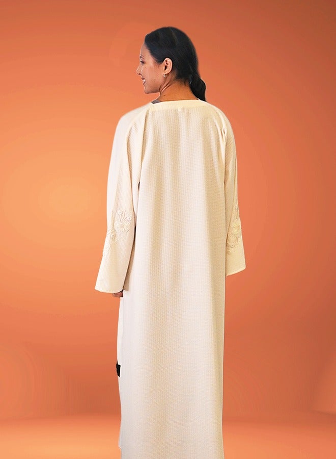 JAMEELA Cream Colored Abaya with Embroidery - Image 3