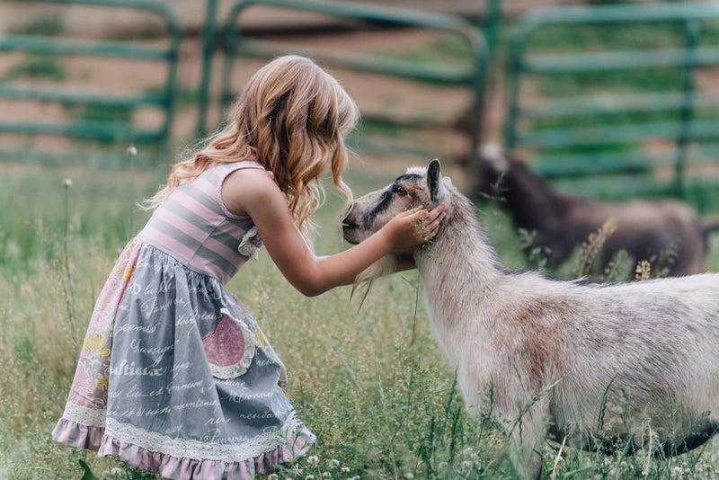 Caprina by Canus Caprina Amazing Body Wash, Fragrance Free, 16.9 oz, With Fresh Canadian Goat Milk, Gentle Soap, Moisturizing, Vitamin A, B2, B3, and More - Image 4