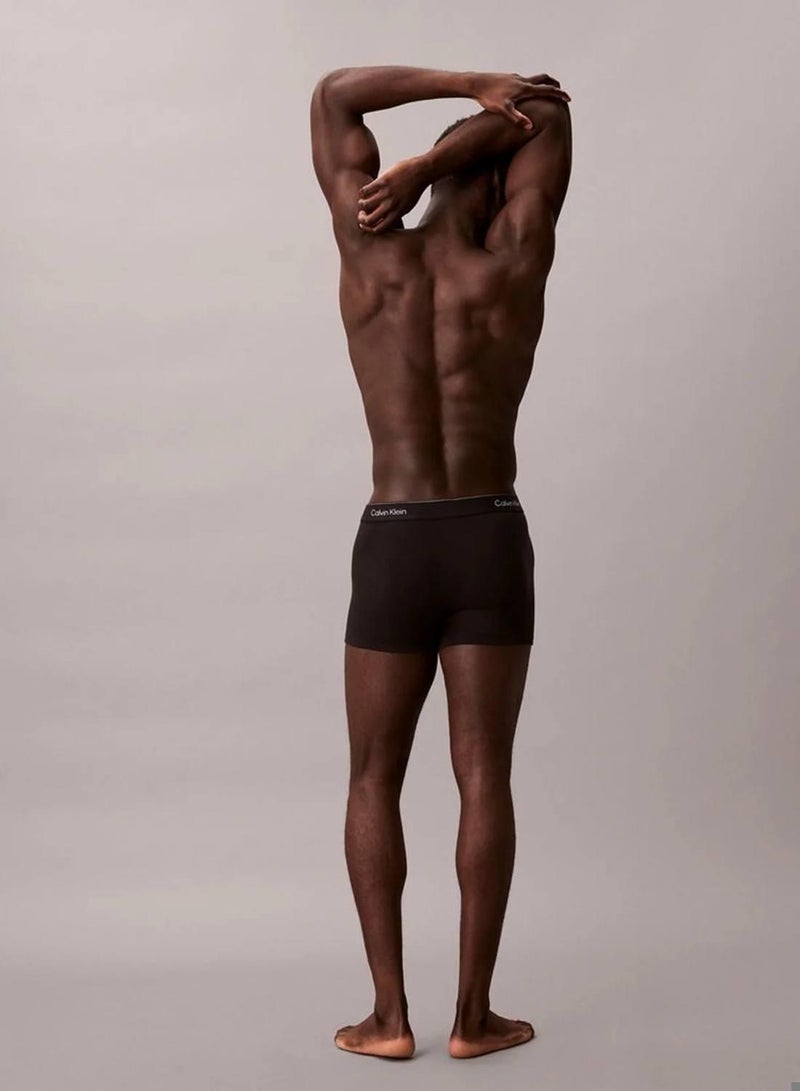 كالفن كلاين طقم سراويل داخلية Icon Cotton Stretch من 3 قطع - Image 3