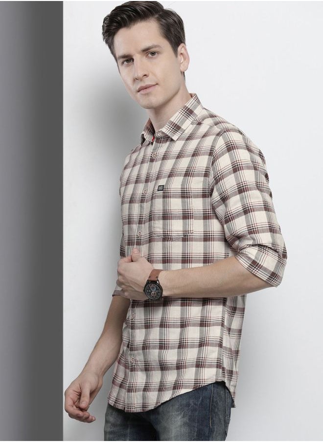 The Indian Garage Co Men Slim Fit Checkered Full Sleeves Spread Collar Casual Shirt  - Image 3
