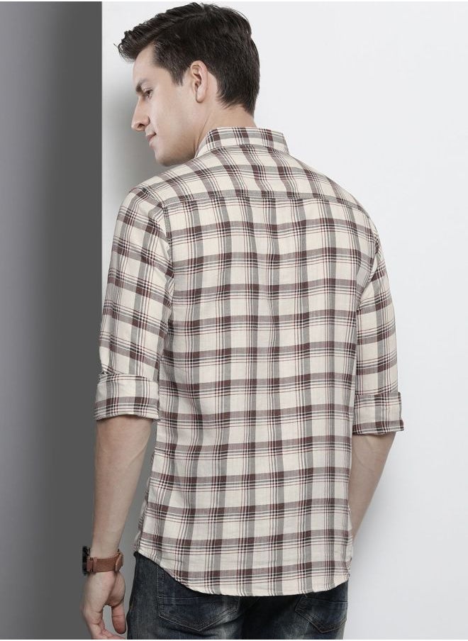 The Indian Garage Co Men Slim Fit Checkered Full Sleeves Spread Collar Casual Shirt  - Image 2