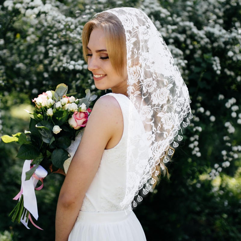 Lnngub 2 Pcs Lace Veil Mass Veil Triangle Mantilla Veil Catholic Veils for Women Mass Cathedral Head Covering Chapel Veils with Fringed Latin Mass Head Covering Veils Church Veils for Women - Image 3