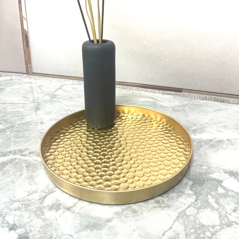 صينية دائرية ذهبية فاخرة متعددة الوظائف للزينة وديكور المنزل - Image 1