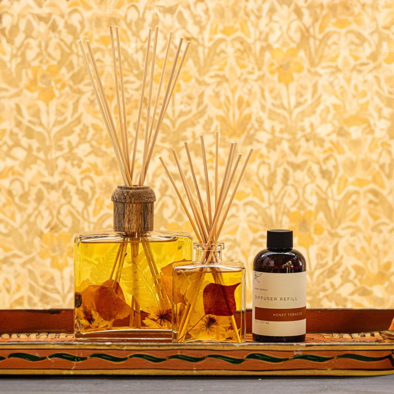 Rosy Rings Botanical Reed Diffuser, Honey Tobacco - Image 3