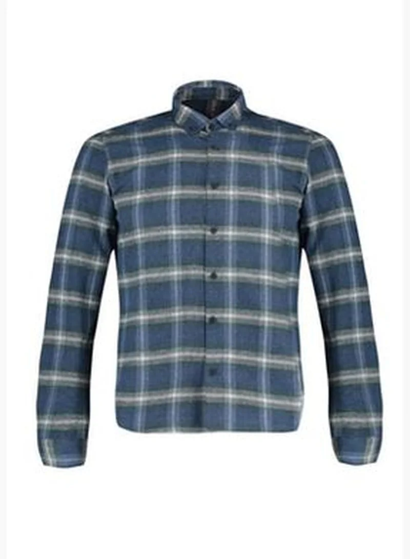 trendyol Green Men's Slim Fit Buttoned Collar Lumberjack Plaid Shirt with Epaulettes.