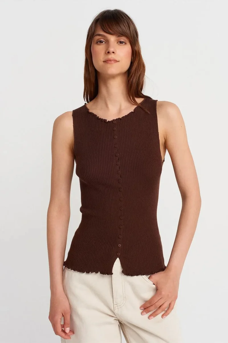 DILVIN Sleeveless Ribbed Button Cardigan