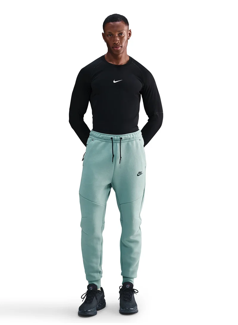 Nike Tech Fleece Jogger Pants