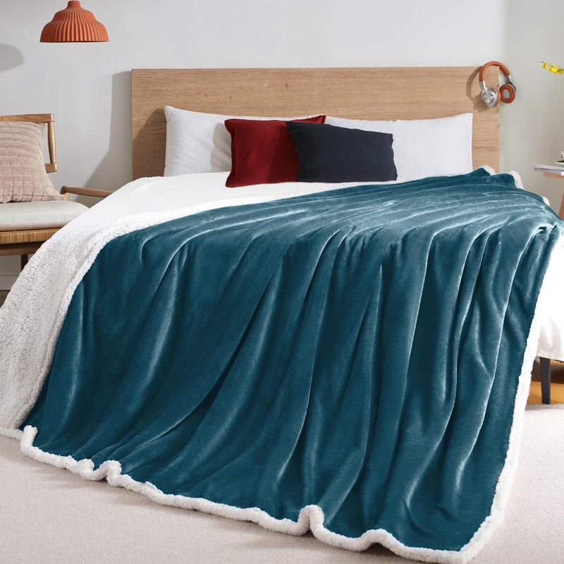 Beautex Sherpa Fleece رمي البطانيات الناعمة الناعمة الفانيلا الفخمة بطانية ورمي البطانيات الحضن المريحة غامضة لأريكة أريكة أريكة (50 "" × 60 "" الأزرق " - Image 5