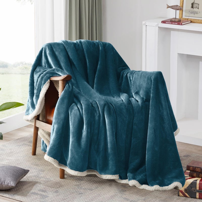 Beautex Sherpa Fleece رمي البطانيات الناعمة الناعمة الفانيلا الفخمة بطانية ورمي البطانيات الحضن المريحة غامضة لأريكة أريكة أريكة (50 "" × 60 "" الأزرق " - Image 2