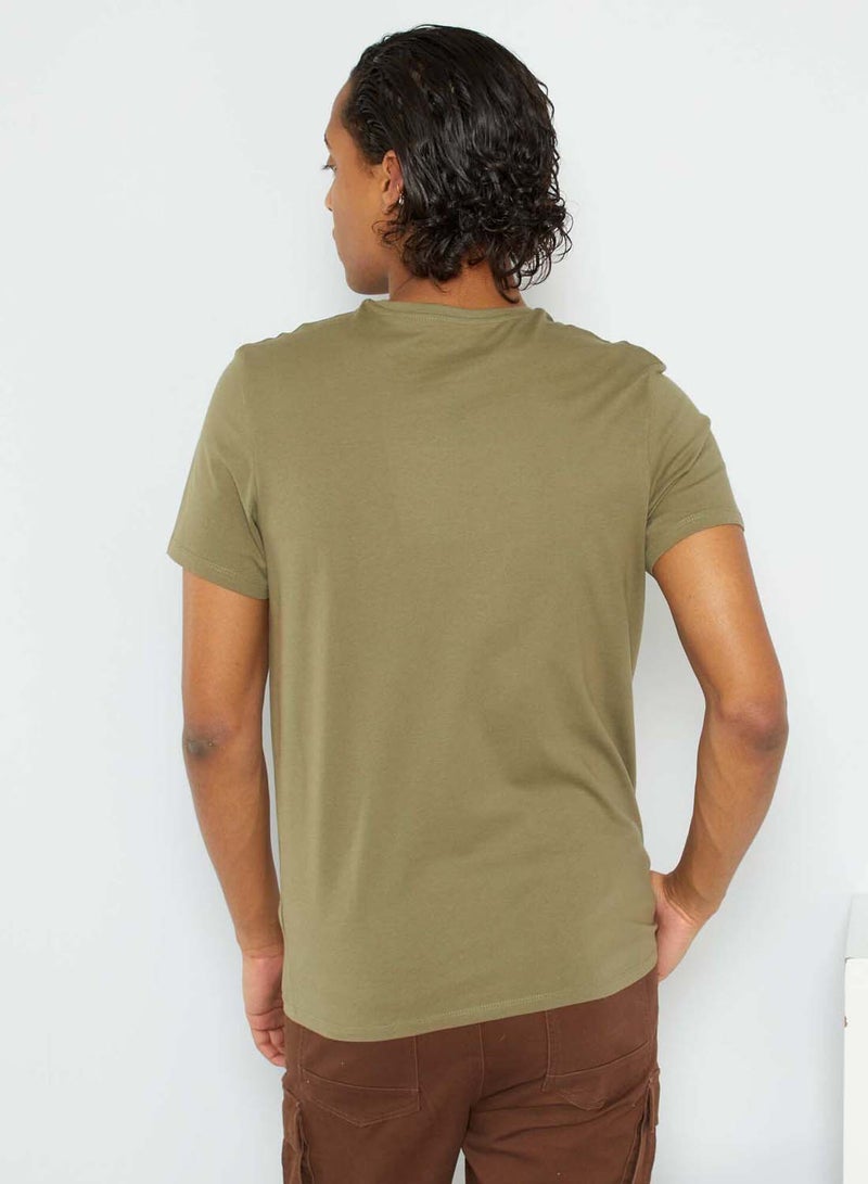 Kiabi plain-jersey-straight-t-shirt-lichen-green - Image 5