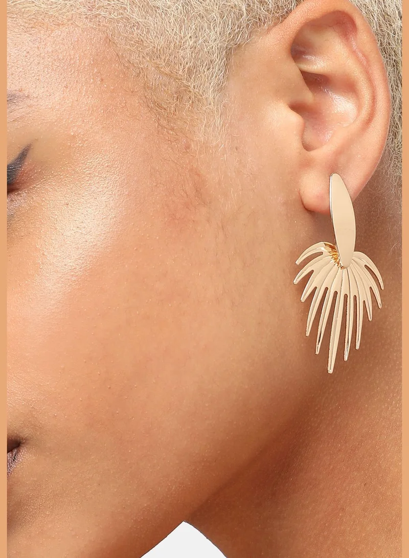 SOHI Gold Plated Party Designer Drop Earring For Women