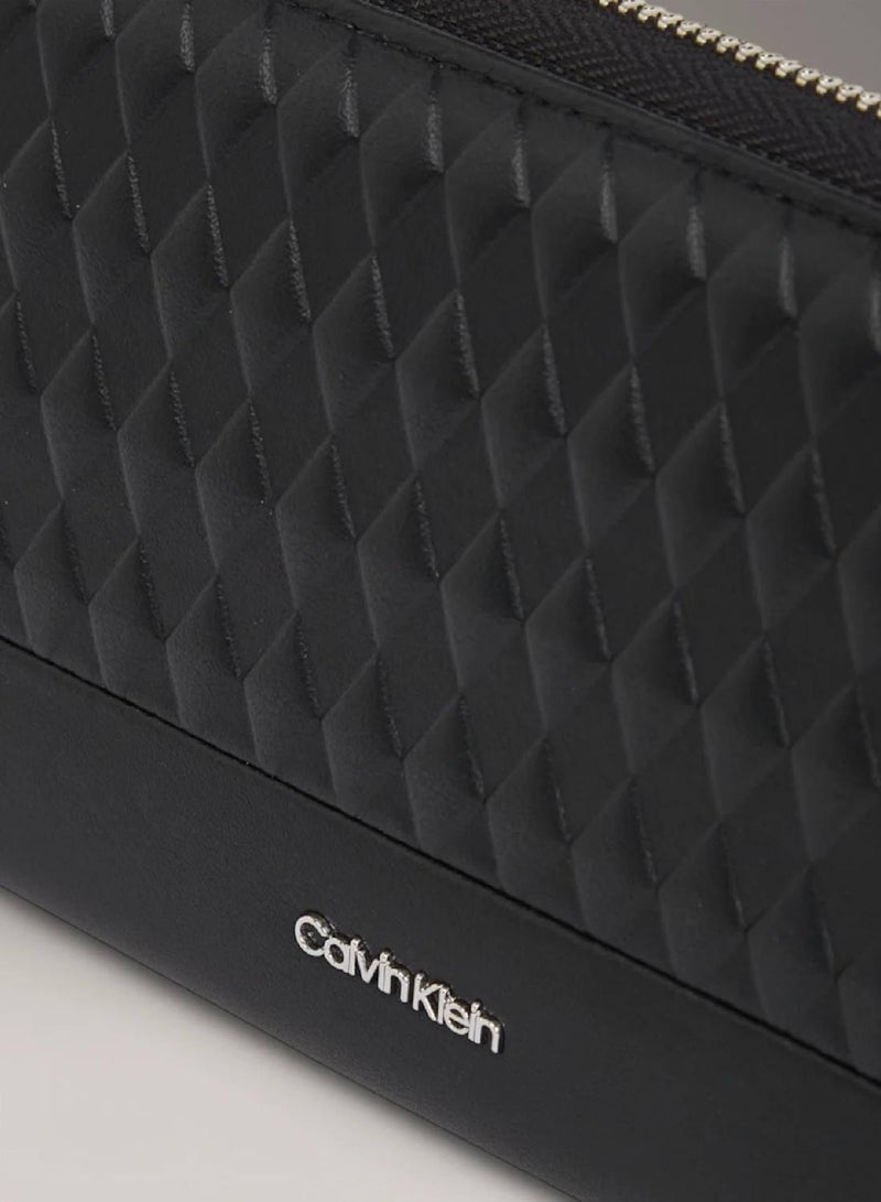 CALVIN KLEIN Quilted Wallet - Image 3
