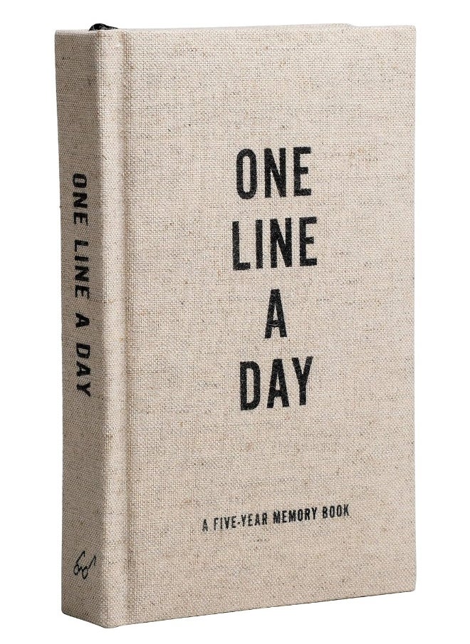Canvas One Line a Day: A Five-Year Memory Journal  - Image 3