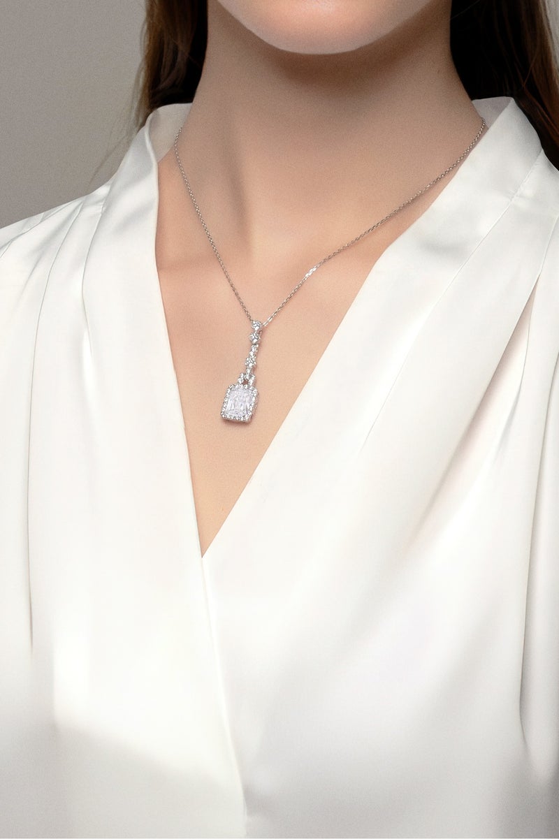 AWNL Moonlight Kiss Square Necklace for Women – Pendant with White Zirconia Gemstone and Sterling Silver, Middle East Exclusive Collection - Image 2