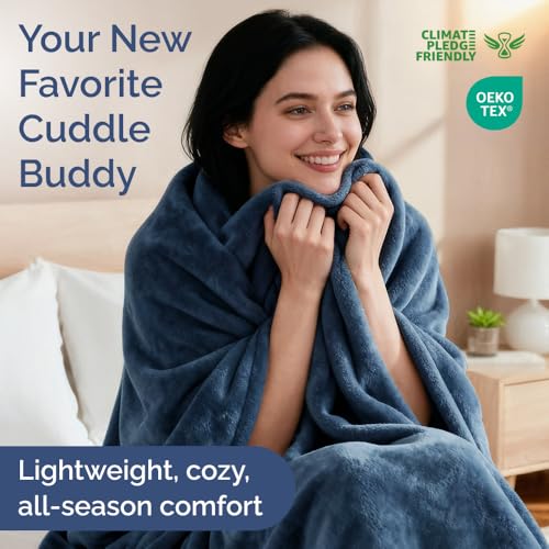CGK Unlimited Ultra Soft Fleece Blanket Throw Size Flannel Fleece Luxury Throw Blanket Lightweight for Couch Bed Chair Thick Warm and Breathable All Season Cozy Fuzzy AntiStatic Microplush Bedding Navy - Image 3
