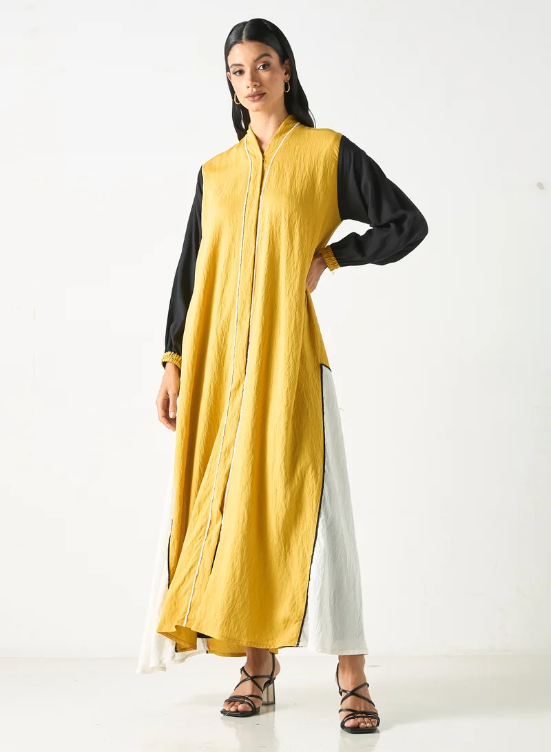 Hadiyath Al Madinah Two Toned Abaya with Hijab