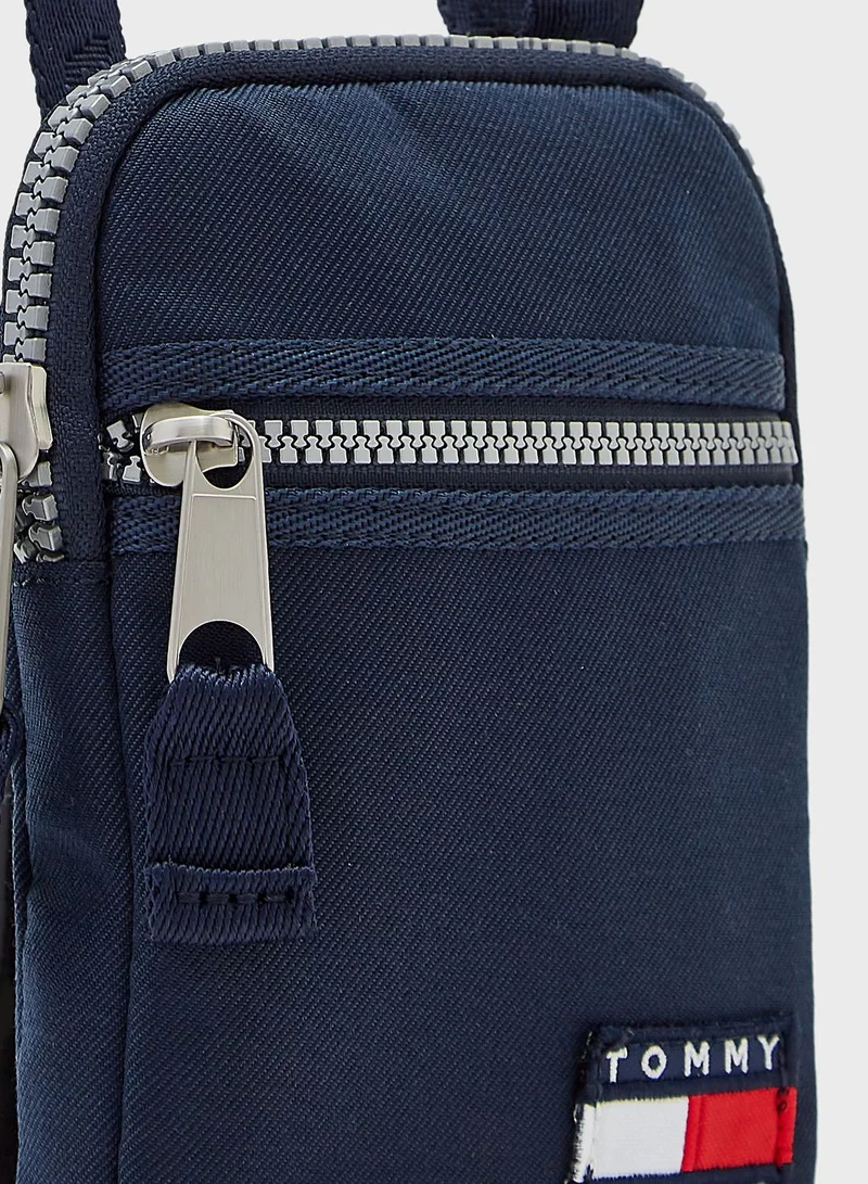 TOMMY JEANS Logo Messenger