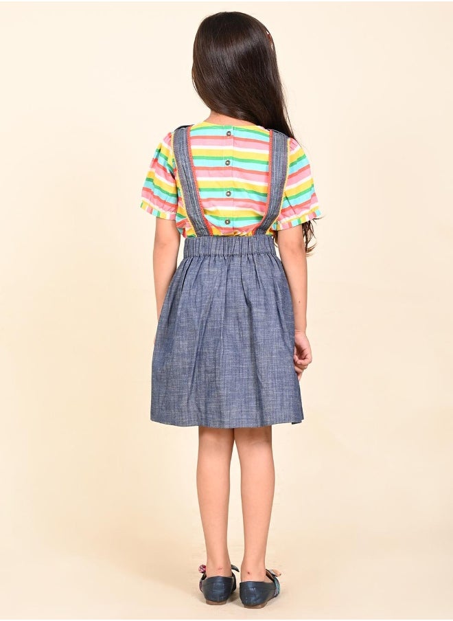 Denim Dungaree Skirt with Printed Top - pzsku/Z7074185930907EBC1EC0Z/45/_/1725541569/5acddec2-2d60-404a-82a4-5fc2d6abdf42