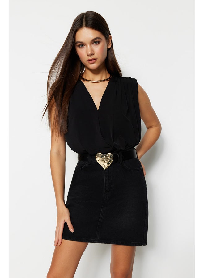 trendyol Black Padding, Double Breasted Collar, Flexible Knitted Bodysuit TWOSS23BD00007 - Image 2