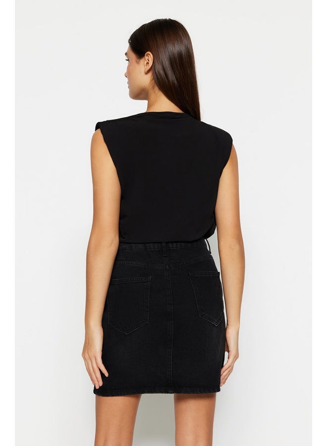 trendyol Black Padding, Double Breasted Collar, Flexible Knitted Bodysuit TWOSS23BD00007 - Image 5
