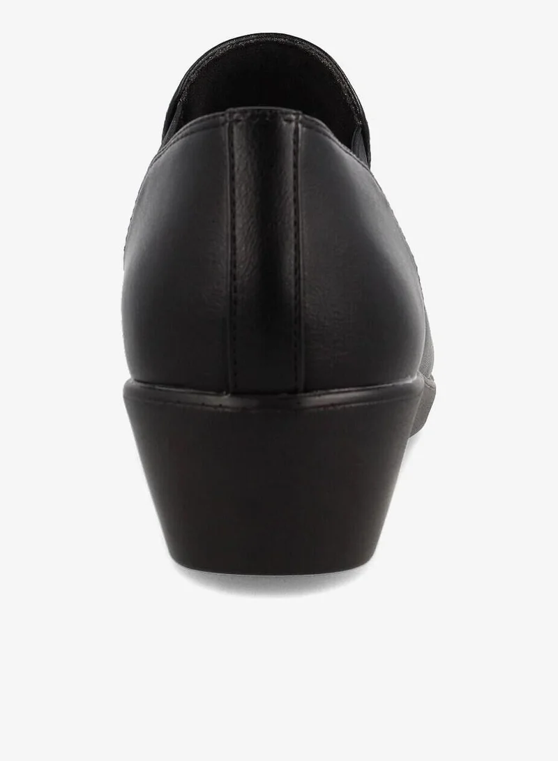 Bata  Closed‑Toe Comfort Sandals for Women | Best Price UAE