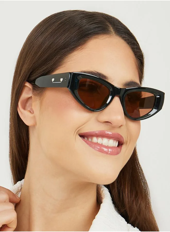 Styli Full Rim Cat Eye Sunglasses with Temple Detail