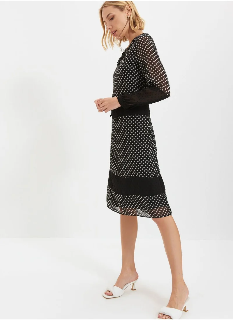 trendyol Polka Dot V-Neck Dress