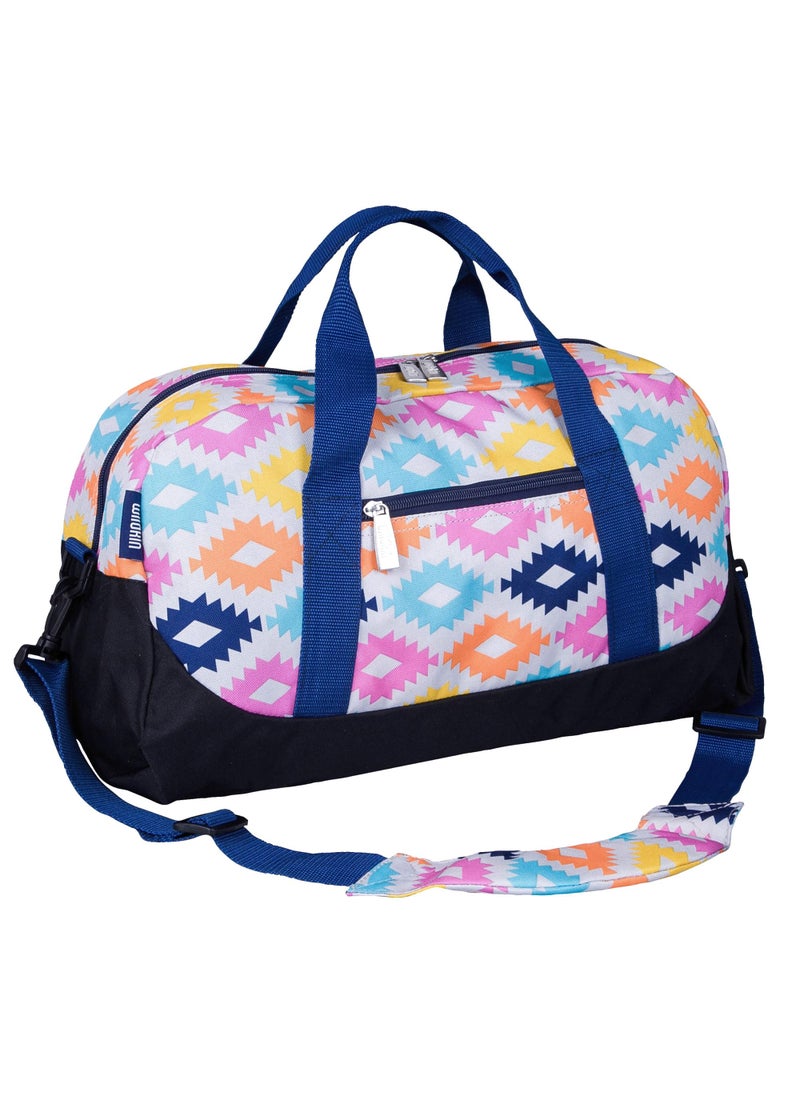 Wildkin Wildkin Kids Overnighter Duffel Bag  CarryOn Size Ideal for School  Sleepovers  Aztec 