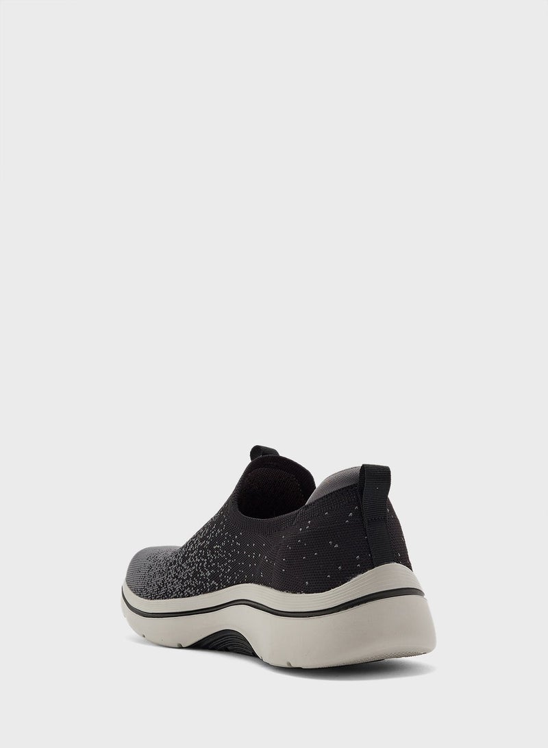 SKECHERS جودة المشي آرش فيت 2.0 - Image 2